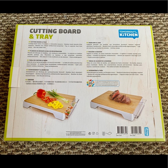 NEW Tomorrow's Kitchen Bamboo Cutting Board w/Tray - Picture 2 of 3